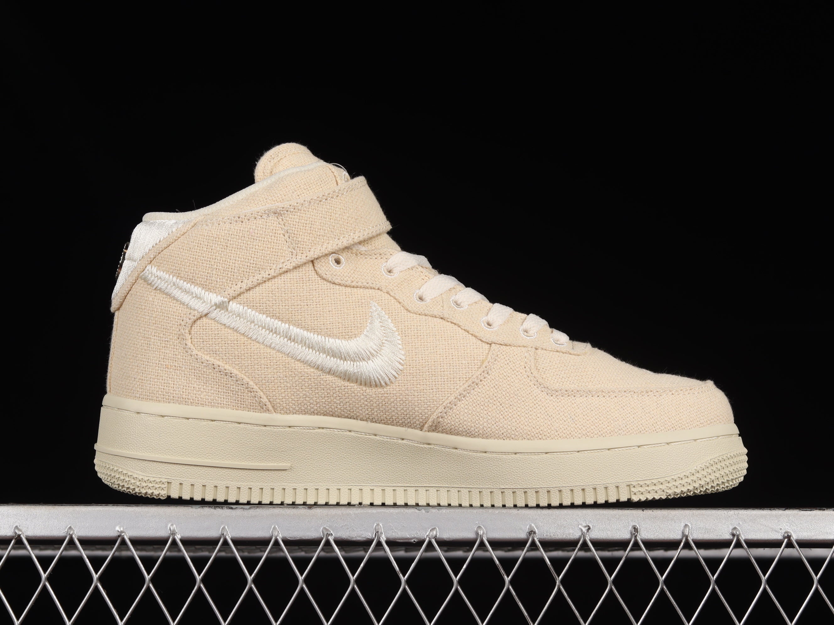 Air Force 1 Mid – Stüssy Hemp Edition