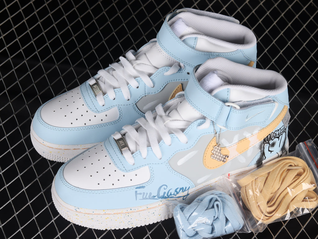 Air Force 1 Mid – Urban Graffiti Edition.